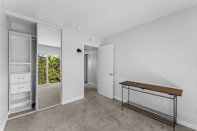 9401 Carlton Oaks Drive E, Santee, CA 92071