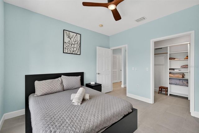 210 3RD STREET W 8305, Bradenton, FL 34205