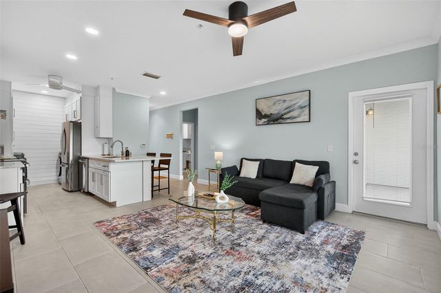 210 3RD STREET W 8305, Bradenton, FL 34205