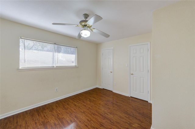 6615 Addicks Clodine Road, Houston, TX 77083