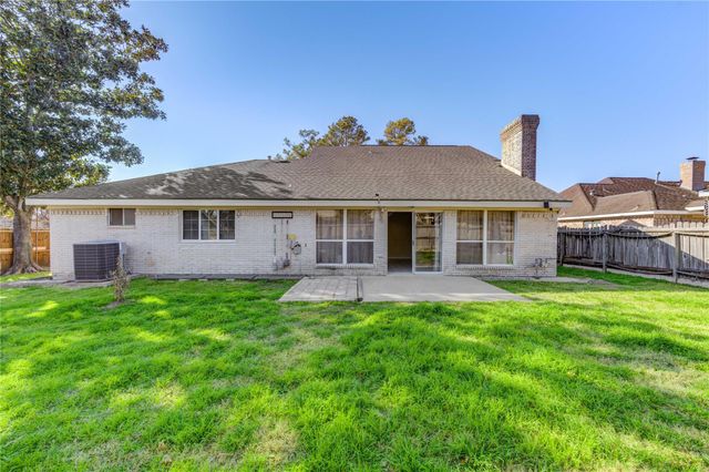 6615 Addicks Clodine Road, Houston, TX 77083