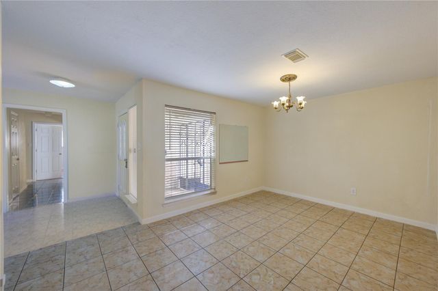 6615 Addicks Clodine Road, Houston, TX 77083