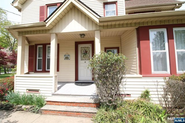 160 Myrtle Avenue, Allendale, NJ 07401