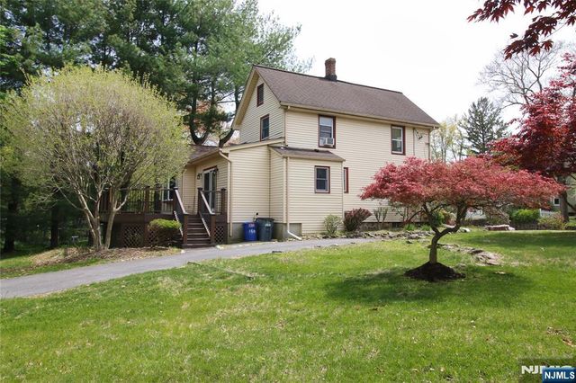 160 Myrtle Avenue, Allendale, NJ 07401