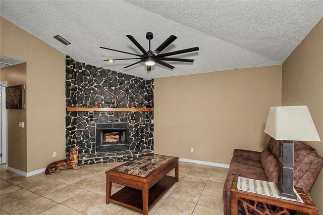 14390 SW 46TH COURT, Ocala, FL 34473