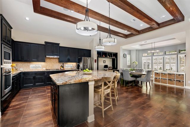 101 Antigua WAY, Lakeway, TX 78738