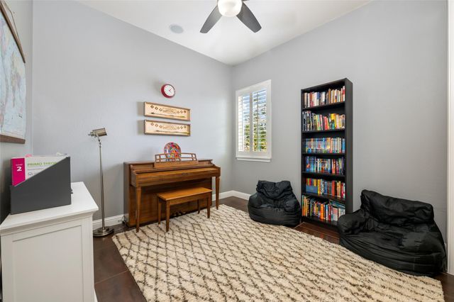 101 Antigua WAY, Lakeway, TX 78738