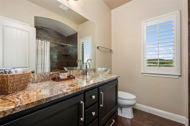 101 Antigua WAY, Lakeway, TX 78738