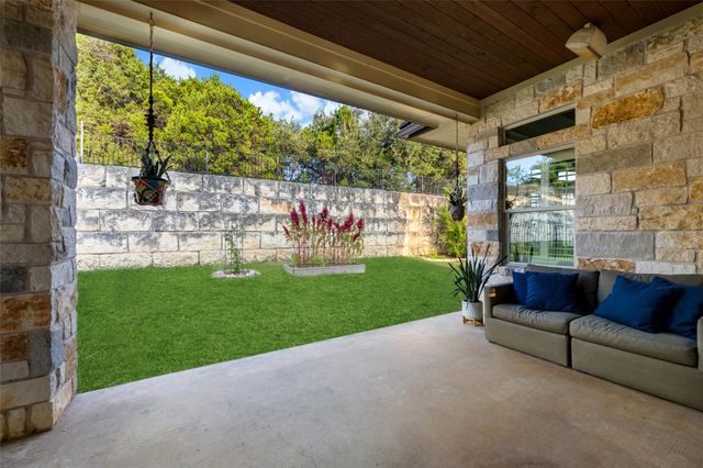 101 Antigua WAY, Lakeway, TX 78738