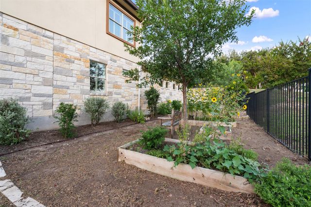 101 Antigua WAY, Lakeway, TX 78738