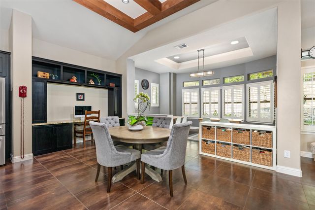101 Antigua WAY, Lakeway, TX 78738