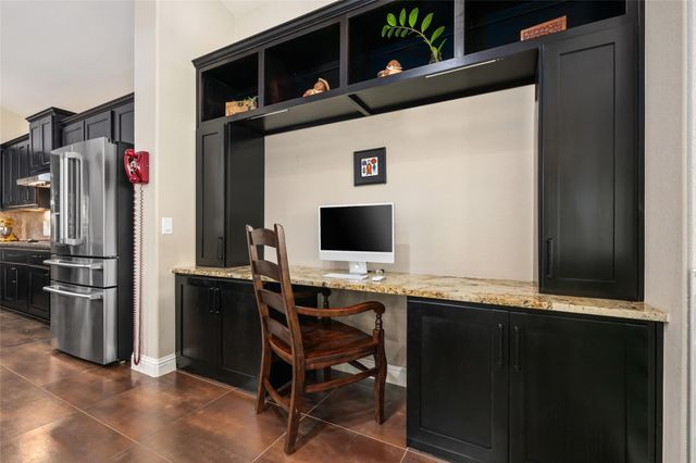 101 Antigua WAY, Lakeway, TX 78738