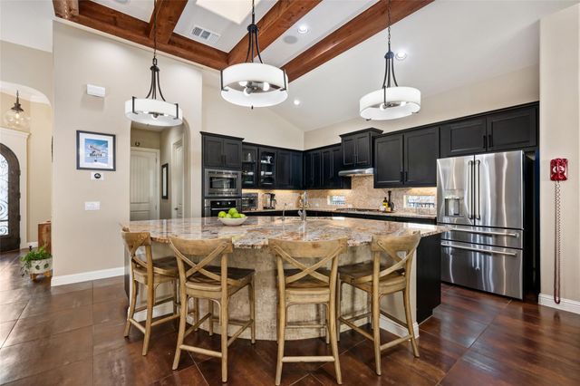 101 Antigua WAY, Lakeway, TX 78738