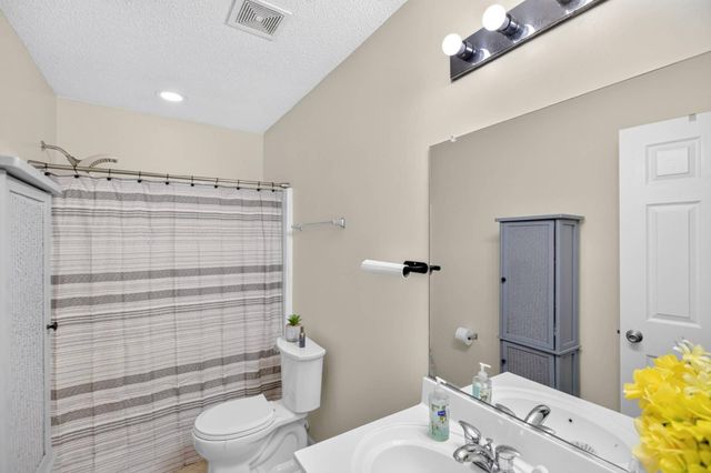 137 Venice Street, Summerville, SC 29483