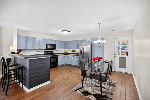 137 Venice Street, Summerville, SC 29483
