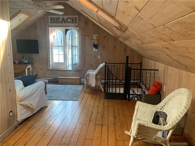 112 Spring Street 2, Newport, RI 02840