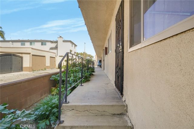 576 W 13th Street, San Pedro, CA 90731