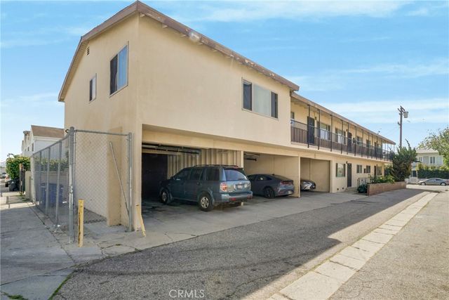 576 W 13th Street, San Pedro, CA 90731