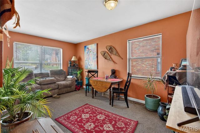 340 Selma, Webster Groves, MO 63119