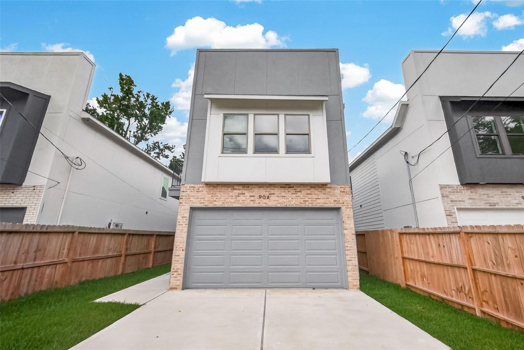 90 Burress Street A, Houston, TX 77022