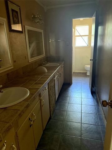 4725 Saint Lawrence Road, Fort Worth, TX 76103