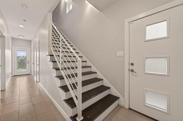 1819 South Street, Houston, TX 77009