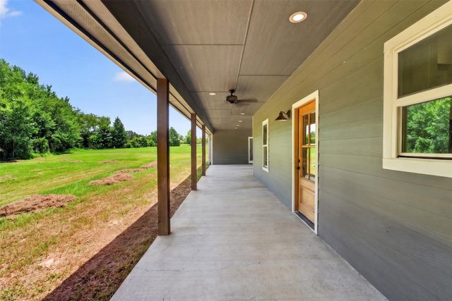 1094 County Road 2389, Alba, TX 75410