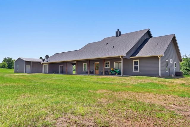 1094 County Road 2389, Alba, TX 75410