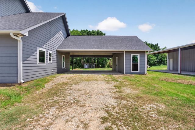 1094 County Road 2389, Alba, TX 75410