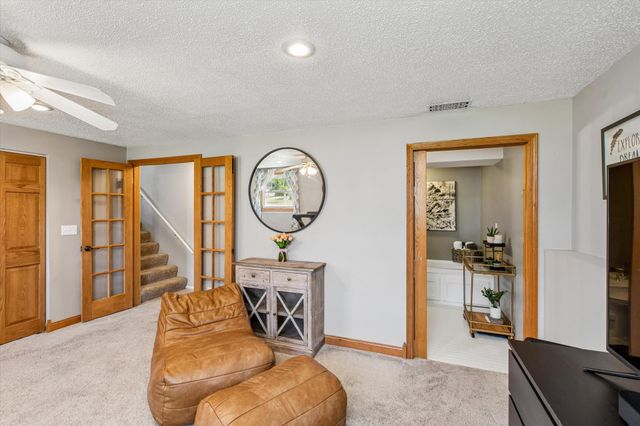 8630 81st Street S, Cottage Grove, MN 55016