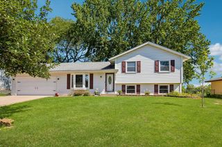 8630 81st Street S, Cottage Grove, MN 55016