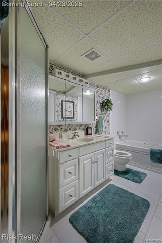 7080 Aldredge Drive, Swartz Creek, MI 48473