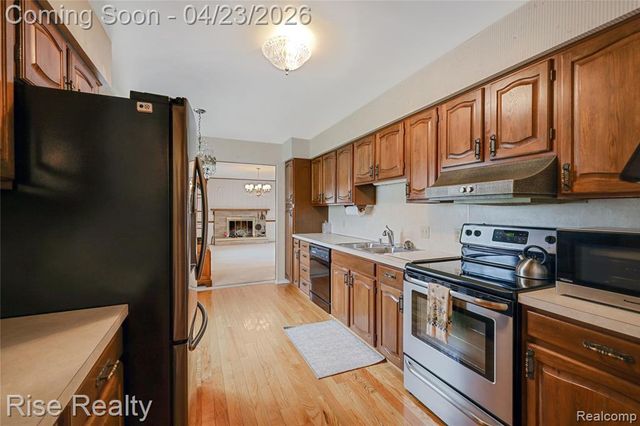 7080 Aldredge Drive, Swartz Creek, MI 48473
