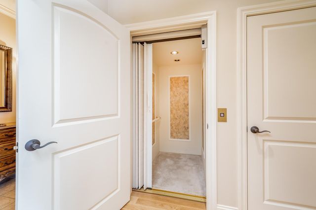 12821 E Crest Ridge Cir, Wichita, KS 67230