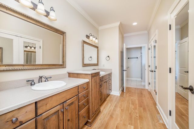 12821 E Crest Ridge Cir, Wichita, KS 67230