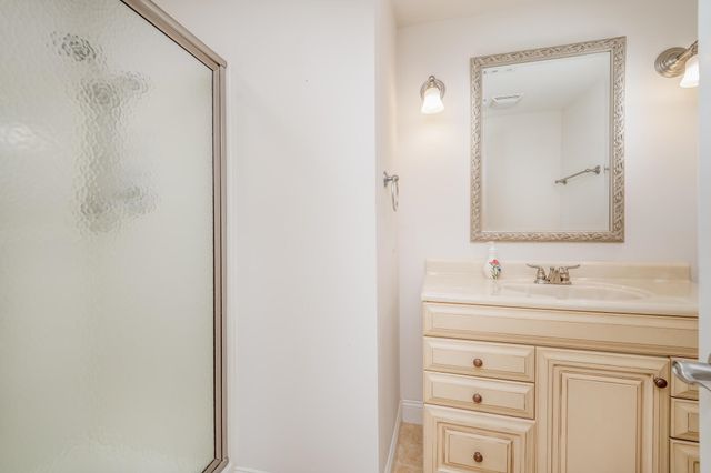 12821 E Crest Ridge Cir, Wichita, KS 67230