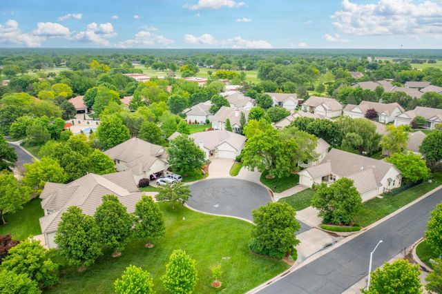 12821 E Crest Ridge Cir, Wichita, KS 67230