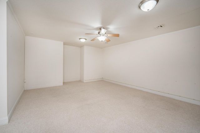 12821 E Crest Ridge Cir, Wichita, KS 67230