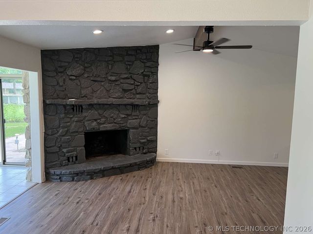 603 Davidson Court, Sand Springs, OK 74063