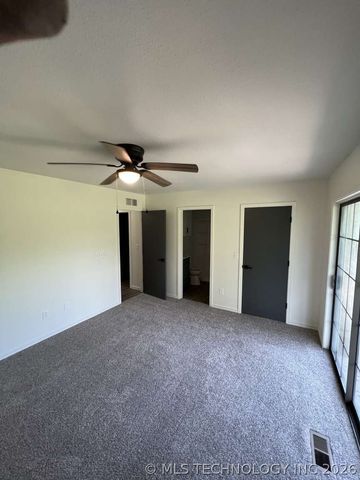 603 Davidson Court, Sand Springs, OK 74063