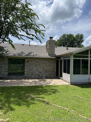 603 Davidson Court, Sand Springs, OK 74063