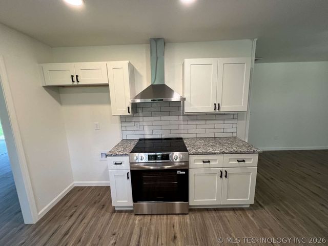 603 Davidson Court, Sand Springs, OK 74063