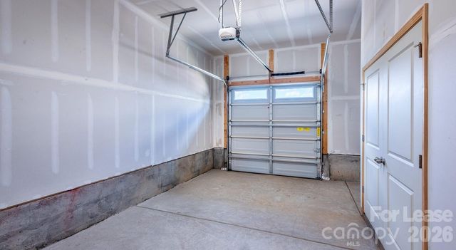 2635 W Trade Street Paxton, Charlotte, NC 28208