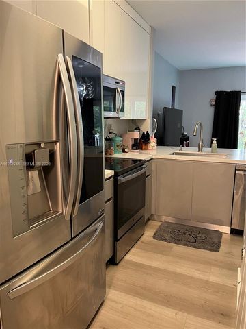 3330 NE 13th Cir Drive 108-22, Homestead, FL 33033