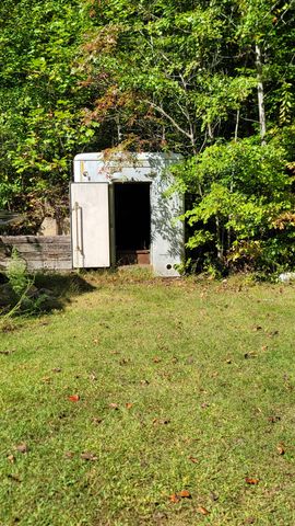 314 Burns Hollow Rd, Waynesboro, TN 38485