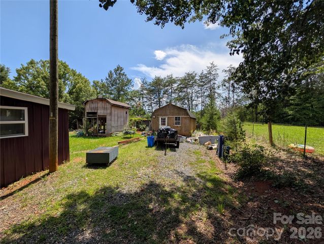 2339 Journeys Pass, Newton, NC 28658