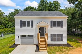 3850 Deaton Road, Flowery Branch, GA 30552