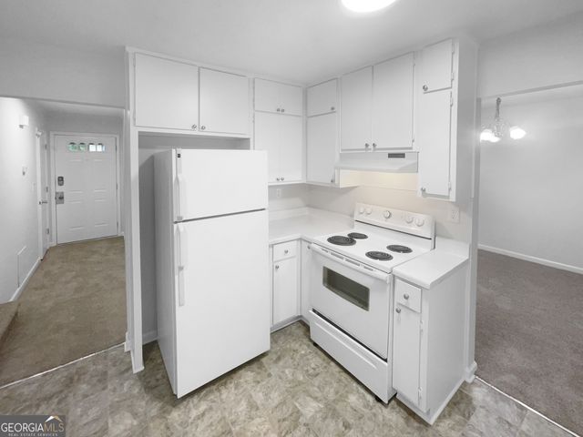 4504 Cedar Ridge Trail, Stone Mountain, GA 30083