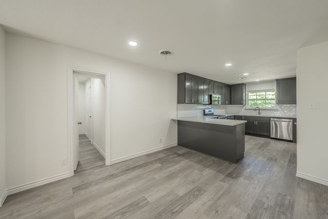 6 Honor Oak Lane, Bedford, TX 76022