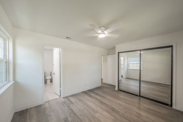 6 Honor Oak Lane, Bedford, TX 76022
